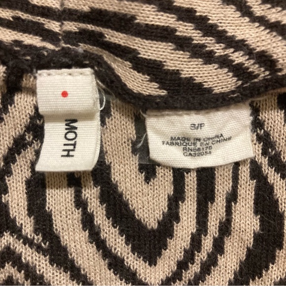 Moth Flowy Open Cardigan - Picture 8 of 9